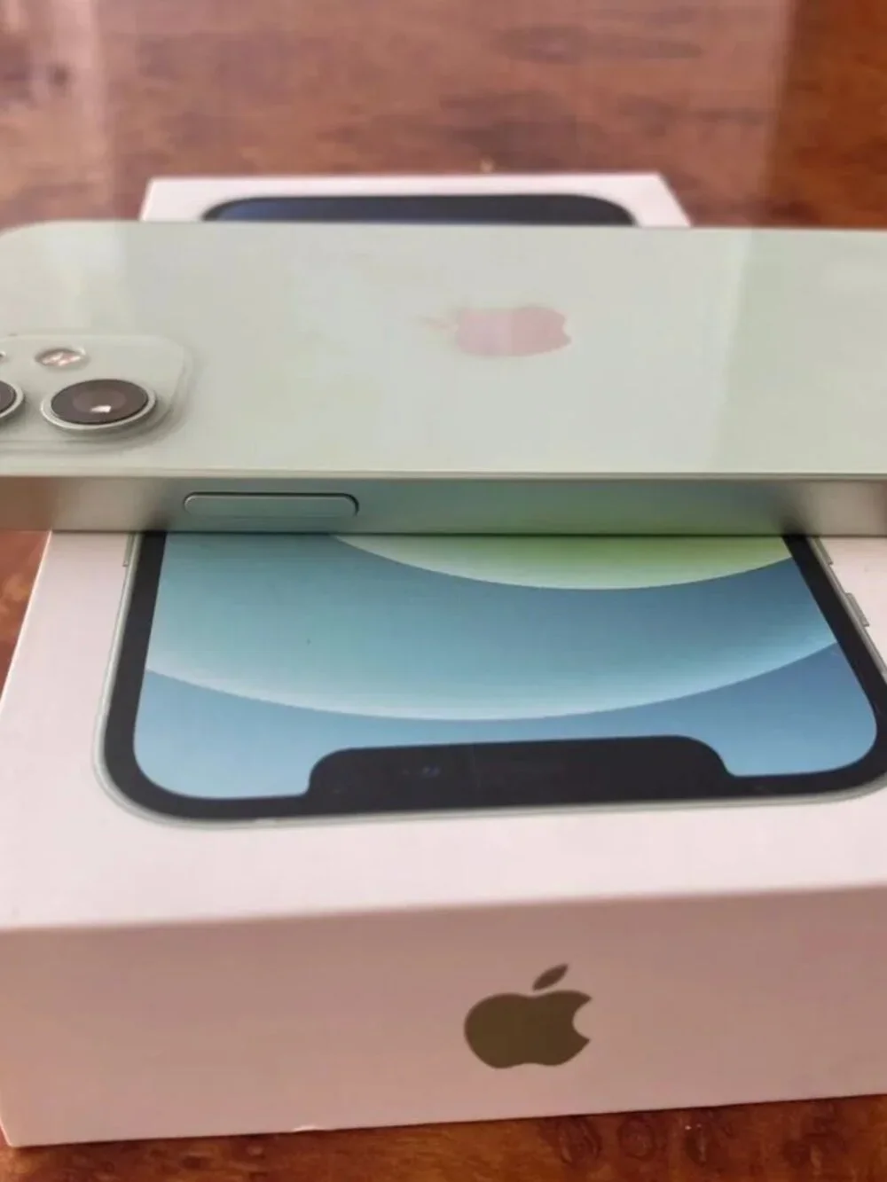 Apple about smartphone